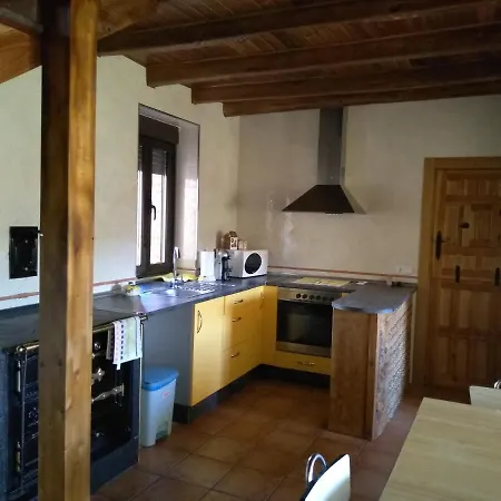 Casa Valdequiruelo *