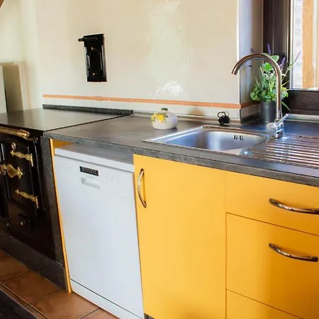 Casa Valdequiruelo 펜션 Vanidodes