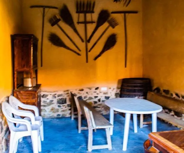 Casa Valdequiruelo * Vanidodes